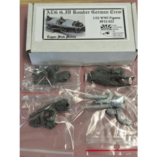 Copper State F32-022 1/32 Aeg G.IV Bomber German Crew (4 figures)