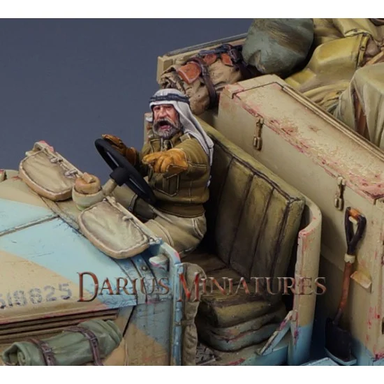 Darius Miniatures F35014 1/35 LRDG/SAS Driver Chevrolet - Model Figures