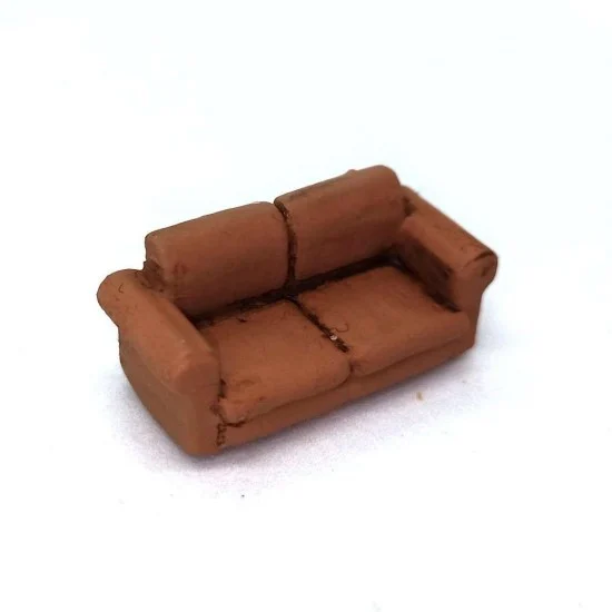 Drums and Crates 1343 1/72 Miniature Furniture Couch Type 2: 2-seater Leather Couch