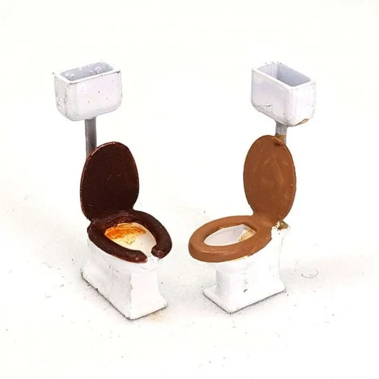 Drums and Crates 1513 1/72 Miniature Old Toilets (Lid Open, 2pcs) - Scenics & Diorama