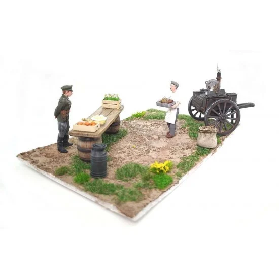 Drums and Crates 5056 1/35 German HF12 Field Kitchen Scenery Gulaschkanone - Model Figures
