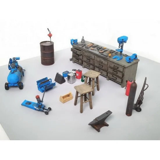 Drums and Crates 5101 1/35 Workshop Scenery Accessories - Scenics & Diorama