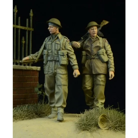 D-Day Miniature 35015 1/35 British/Commonwealth Infantry Walking 1942-1945 (2 figures)