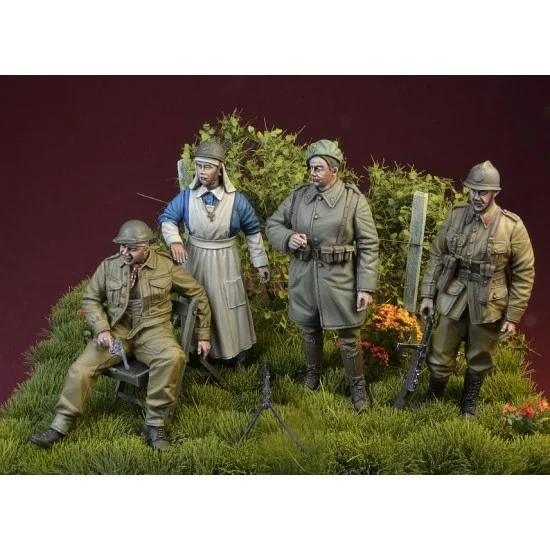 D-Day Miniature 35138 1/35 "Together Against Blitzkrieg" Belgian Army & BEF set (4 figures)