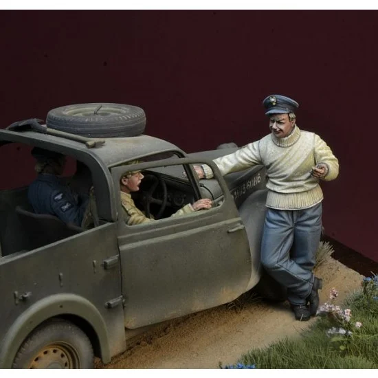 D-Day Miniature 35142 1/35 "War Flirtation" Battle of Britain 1940 (3 figures)