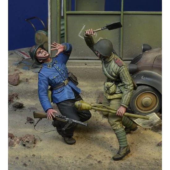 D-Day Miniature 35173 1/35 Hand Fight, Berlin 1945 (2 figures)