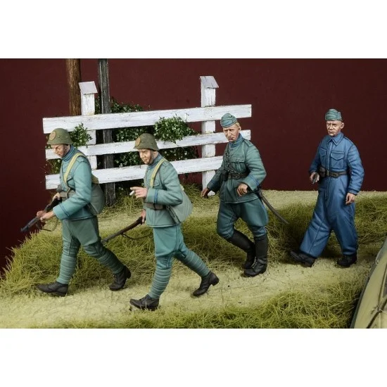 D-Day Miniature 35263 1/35 Dutch Soldiers Marching for Queen and Country Vol.2