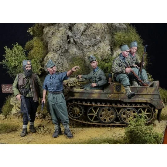 D-Day Miniature 35291 1/35 Operation Heiderose 1944 Mountain Troops w/Chetnik for Tamiya Kettenkrad (5 Figures)