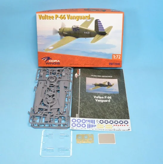 Dora Wings 72040 1/72 Vultee P-66 Vanguard Fighter