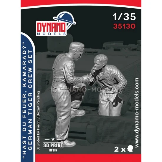 Dynamo 35130 1/35 German Tiger Crew Lighting a Cigarette (2 figures) - Model Figures