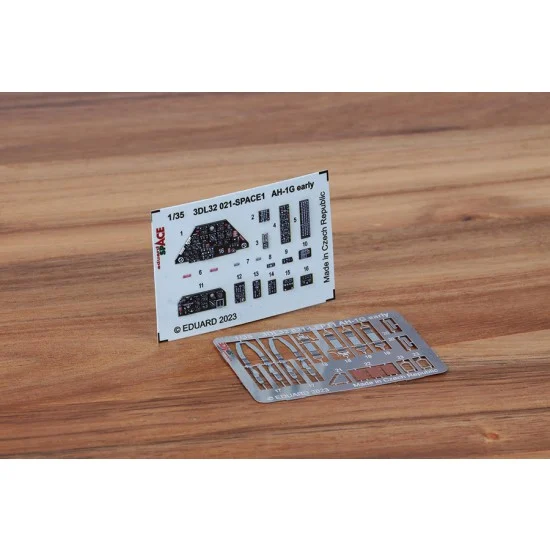 Eduard 3DL32021 1/35 AH-1G Early Instrument Control Panels and Seatbelts for ICM kit