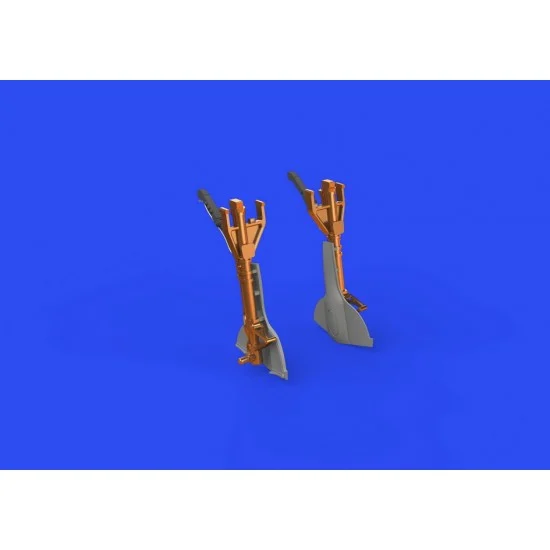 Eduard 648747 1/48 Grumman F6F Hellcat Undercarriage Legs for Eduard kits - Model Planes