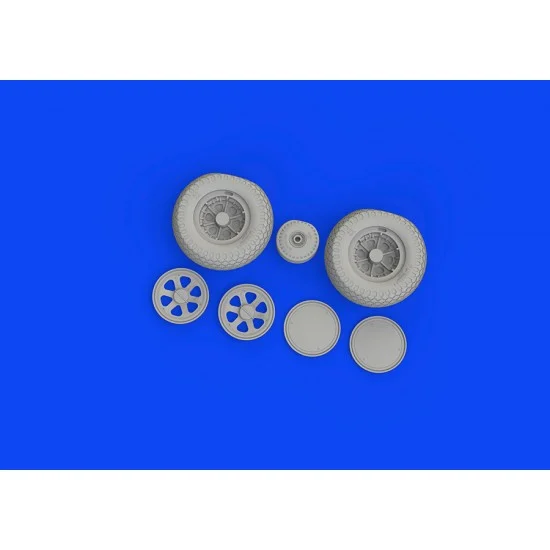 Eduard 648963 1/48 WWII Italian Torpedo A.130 - Model Planes
