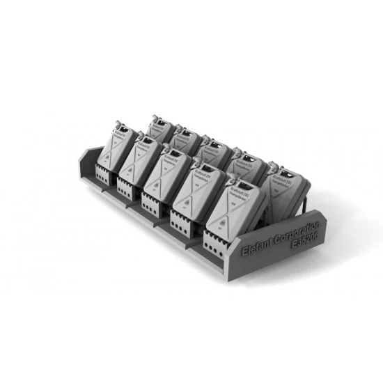 Elefant Corporation E35206 1/35 German Wehrmacht Jerry Cans "ABP", 1939 Pattern, w/Pouring Tube (10pcs) - Scenics & Diorama