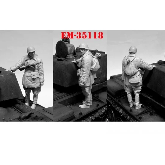Evolution Miniatures 35118 1/35 WWII German SS Soldier 1944-1945 - Standing (1 figure)