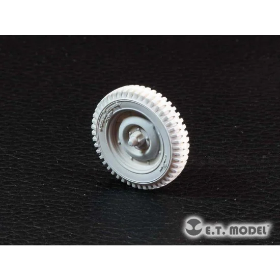 ET Model ER35-044 1/35 WWII US Willys MB Jeep Weighted Road Wheels (5pcs)