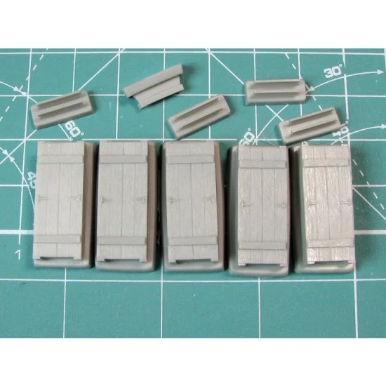 Eureka XXL E-005 1/35 Wooden Ammo Boxes for SdKfz.181 Tiger Ausf.E 8.8cm KwK.36
