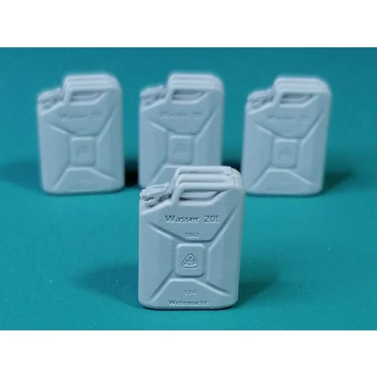 Eureka XXL E-048 1/35 WWII German Water Jerrycans (4 resin canisters)