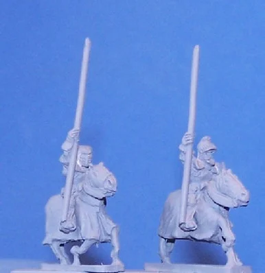 PIG190061 - ARTHURIAN KNIGHTS + LANCES