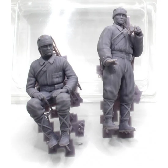 FC Model Trend 16711 1/16 WWII Japanese Tank Crews (2 figures) - Model Figures