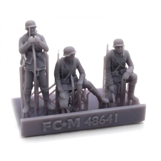 FC Model Trend 48641 1/48 Pak 40 Crews (3 figures) - Model Figures