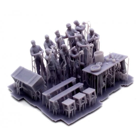 FC Model Trend 72635 1/72 German Soldiers at Rest Scene - Model Figures
