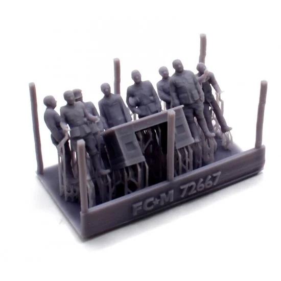 FC Model Trend 72667 1/72 ''The Bunker'' Figures Scene - Model Figures