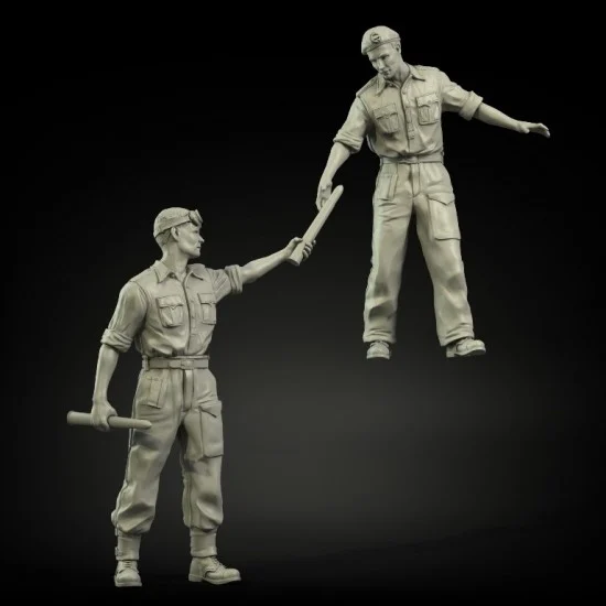 Panzer Art FI35-032 1/35 British RAC North Africa Loading 2pdr Ammo Soldiers set (2 figures)