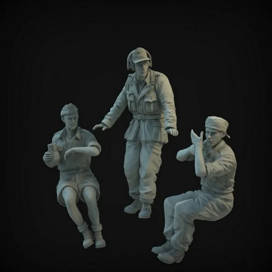 Panzer Art FI35-137 1/35 DAK Turret Figures set for Pz III & Pz IV Tanks (3 figures)