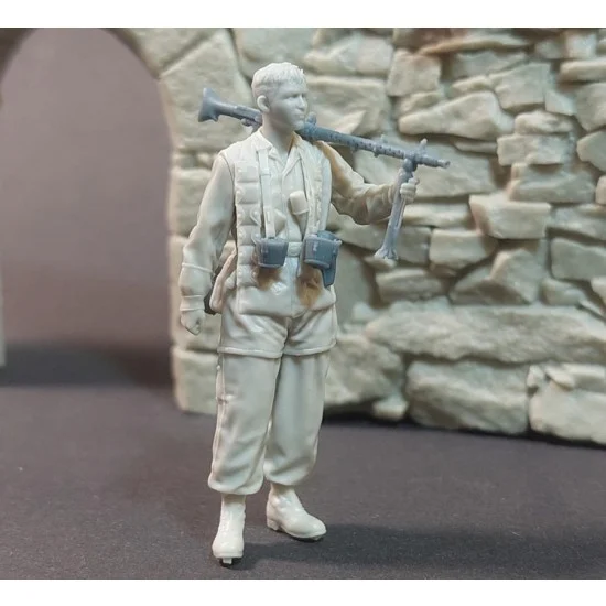Panzer Art FI35-247 1/35 German Fallschirmjager MG34 Gunner