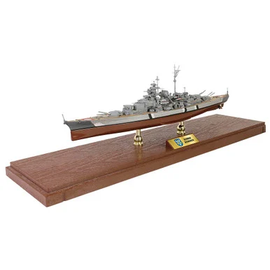 Bismarck Battleship 1/700 Die Cast Model - Full Hull Display Battle of the Denmark Strait, May 1941