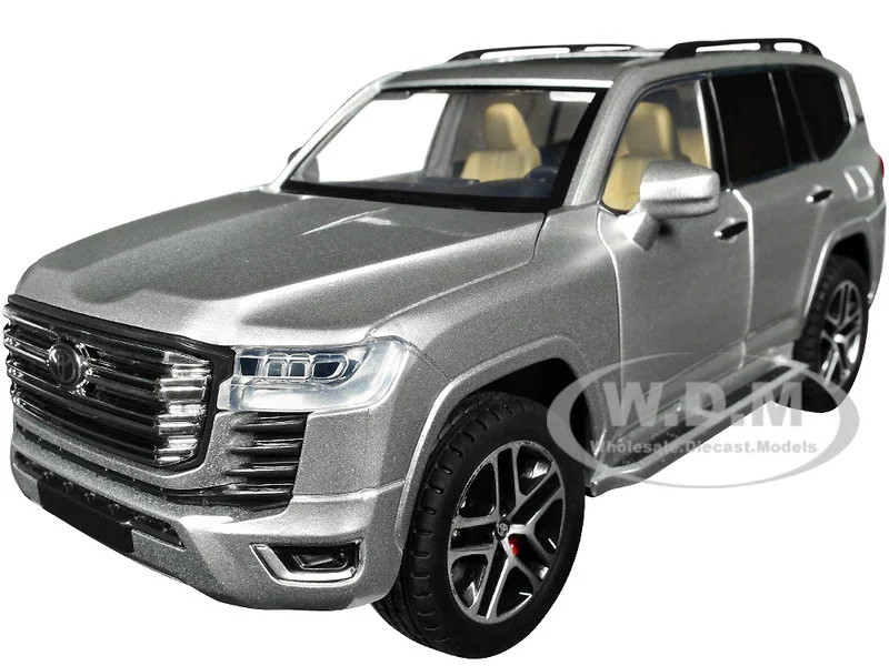 Toyota Land Cruiser Silver Metallic with Sun Roof 1/24 Diecast Model Car - Toyota Models