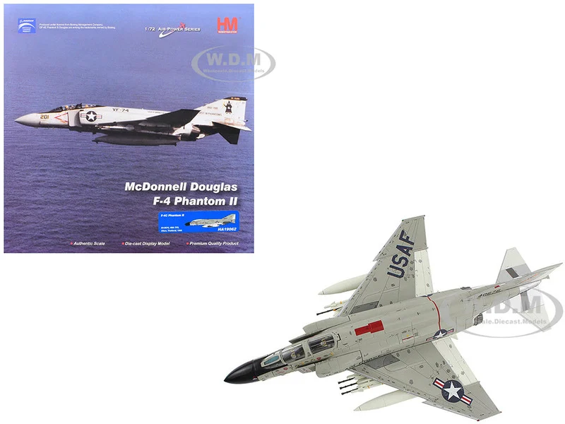 McDonnell Douglas F-4C Phantom II Fighter-Bomber Aircraft "45th TFS, Ubon, Thailand" (1965) United States Air Force "Air Power Series" 1/72 Diecast Model by Hobby Master