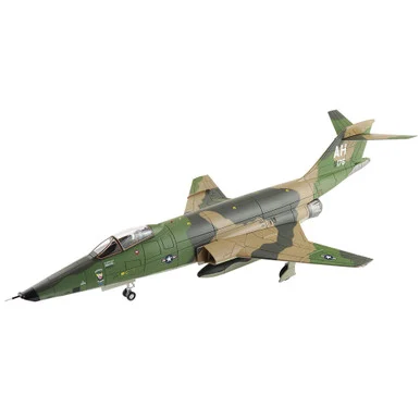 RF-101C Voodoo 1/72 Die Cast Model - HA9351 45th TRS "Polka Dots", 1969