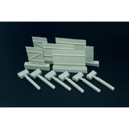 Hauler HLH72134 1/72 Wooden Corral resin set - Scenics & Diorama