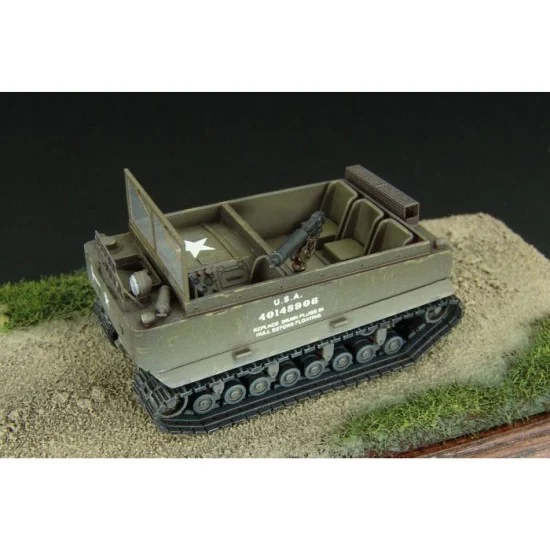 Hauler HLP72012 1/72 M29 Weasel Gun Carrier-Ambulance Tracked Vehicle