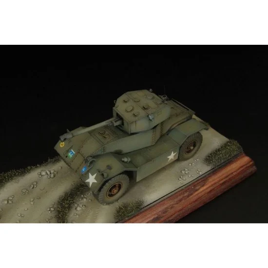 Hauler HLP72023 1/72 AEC Mk III Armored Vehicle - Military Vehicles & Tanks