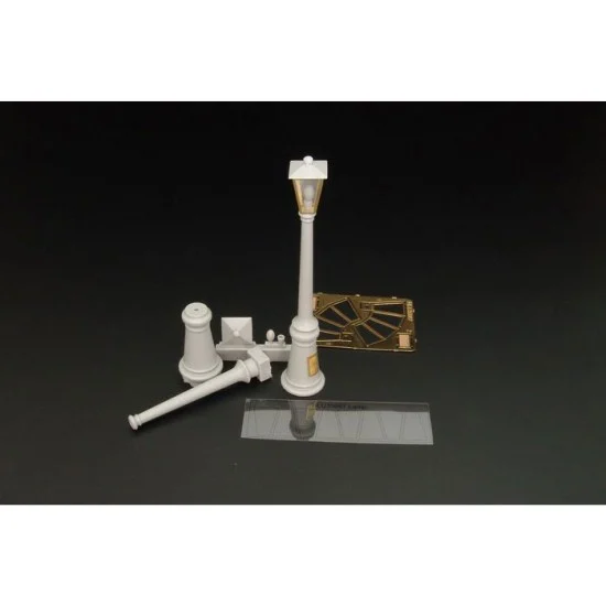 Hauler HLU35087 1/35 Street Lamps (2pcs) - Scenics & Diorama