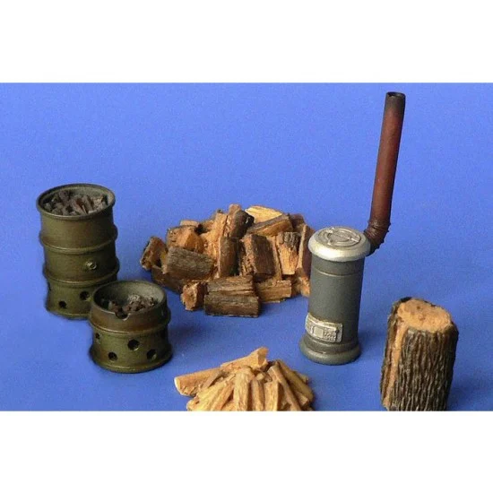 Hauler HLX48401 1/48 Stove and Barrel Brazier - Scenics & Diorama