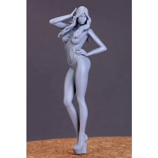 Hobby Design HD03-0434 1/24 Show Girl (F) (1 Resin Figure)