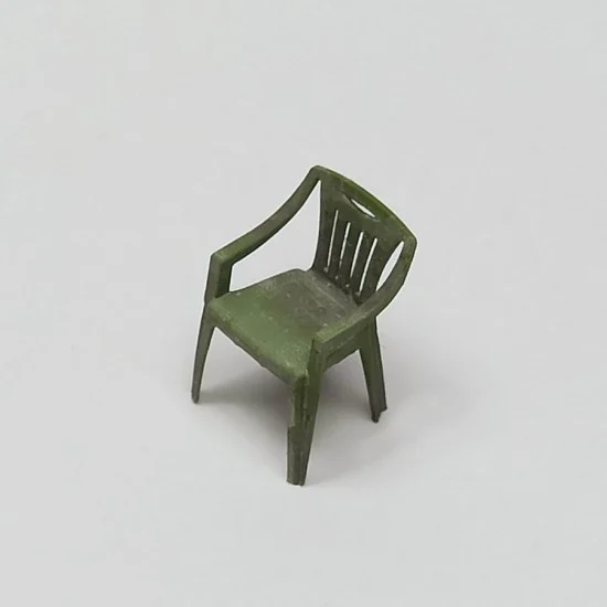 HD Models 35024 1/35 Resin Chair (With Armrests) - Scenics & Diorama