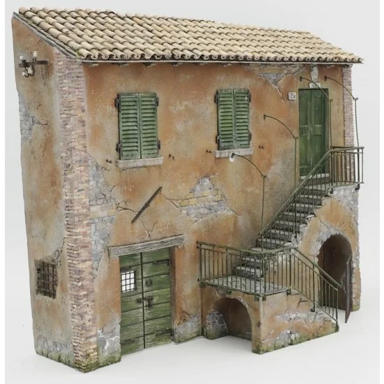 HD Models 35219 1/35 Italian Farmhouse with Staircase - Scenics & Diorama