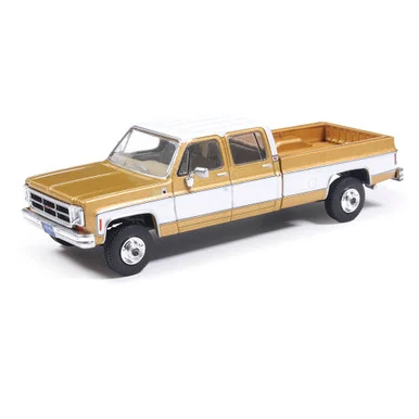1975 GMC Sierra Classic - Yuba Gold