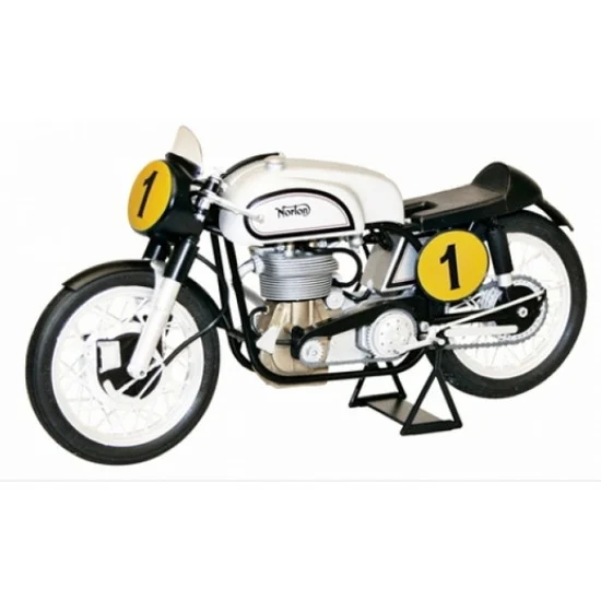 Italeri 4602 1/9 Norton Manx 500cc 1951 - Model Motorcycles