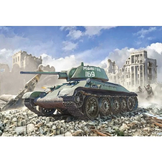Italeri 6570 1/35 T-34/76 Model 1943 Medium Tank [Premium Edition]