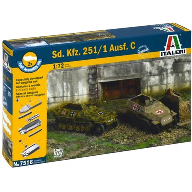 Sd.Kfz.251/1 Ausf. C 1/72 Kit - Italeri
