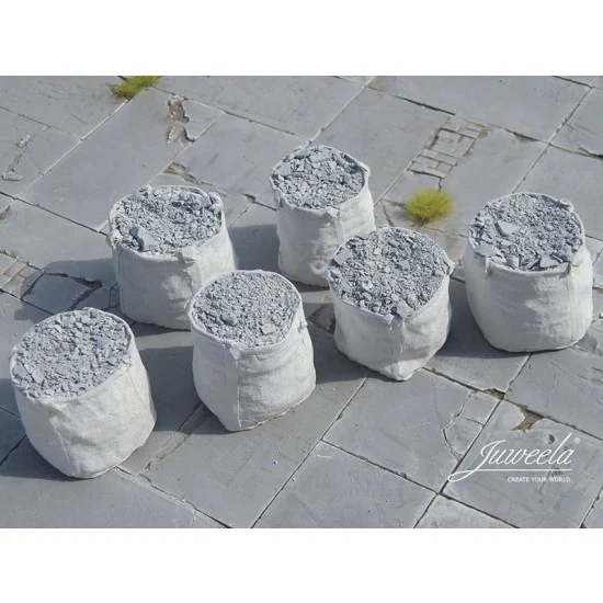 Juweela 23439 1/32, 1/35 Big Bags w/Debris (6pcs) - Scenics & Diorama