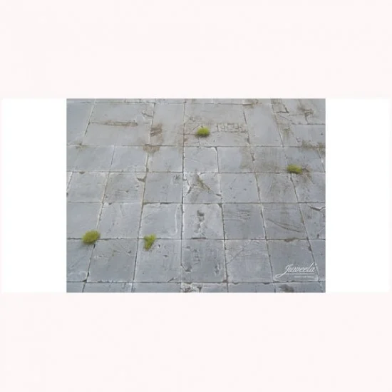 Juweela 25036 28mm Scale Playing Field Plates 35x35mm "Castle" - Model Railway