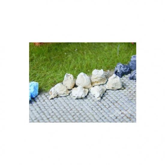 Juweela 28323 1/87 (HO scale) Bags (Transport, Beige 100x) - Model Railway