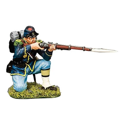 Kneeling Infantryman Firing Rifle 1/30 Figure -CW138